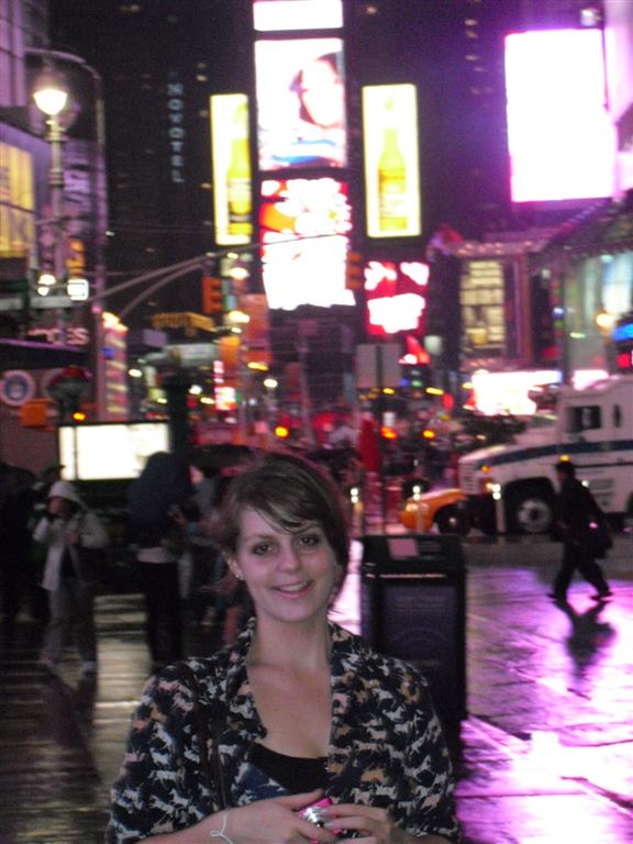 After the holiday I was broke - Aukje op Times Square